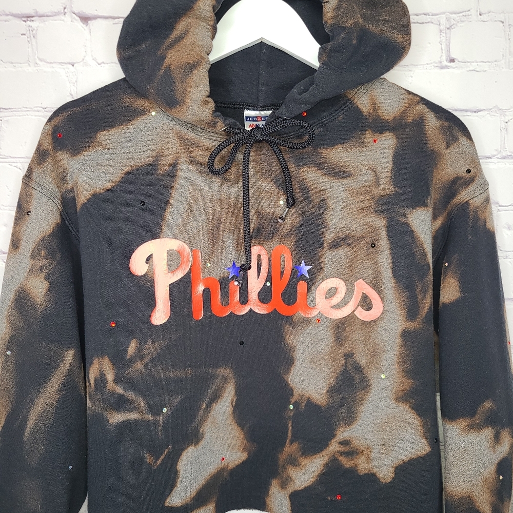 Philadelphia Phillies Crop Hoodie - Picture 3 of 7